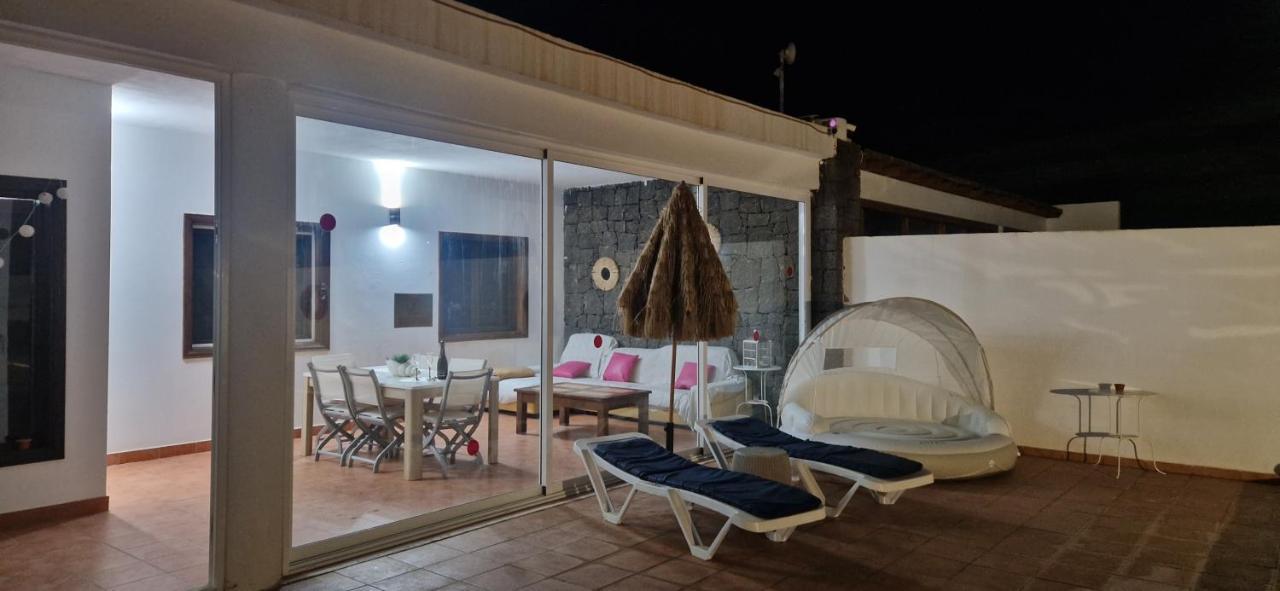 Villa Baroli Amplia Piscina Privada Climatizada Playa Blanca  Extérieur photo